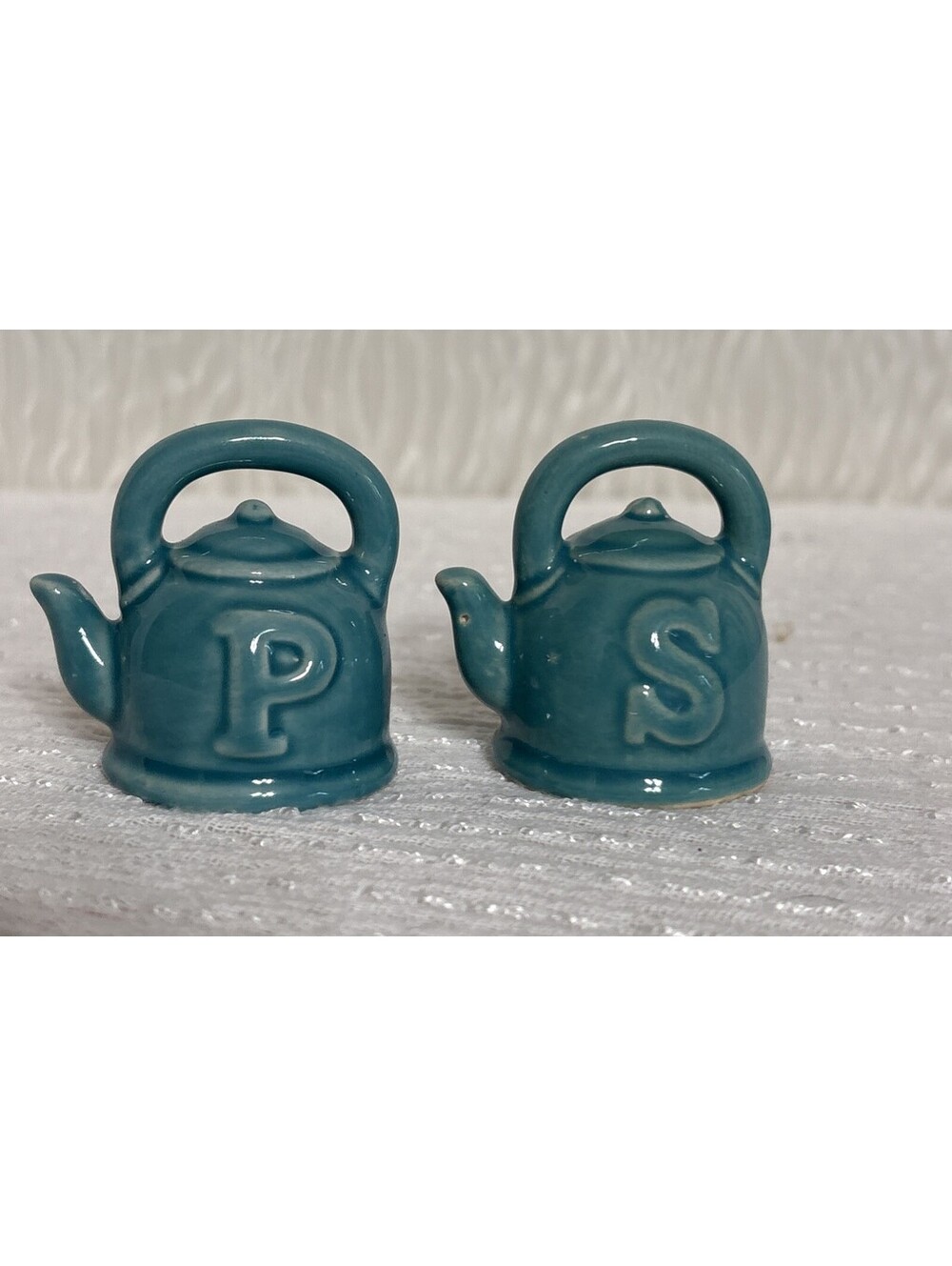 VTG Tea Kettle Salt & Pepper Set Cute Teal Blue Mini Set With Stoppers